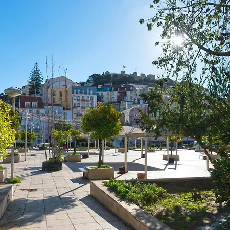 Апартаменты For 2 Just 250m From Largo Intendente Лиссабон
