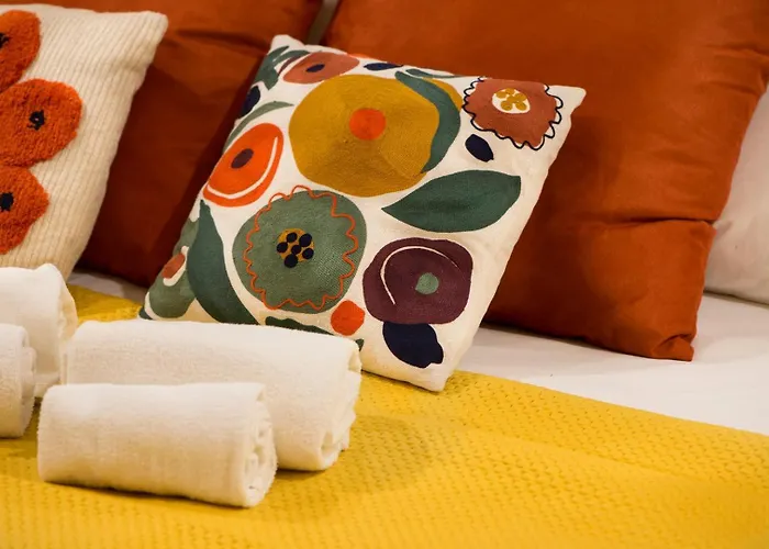 For 2 Just 250m From Largo Intendente