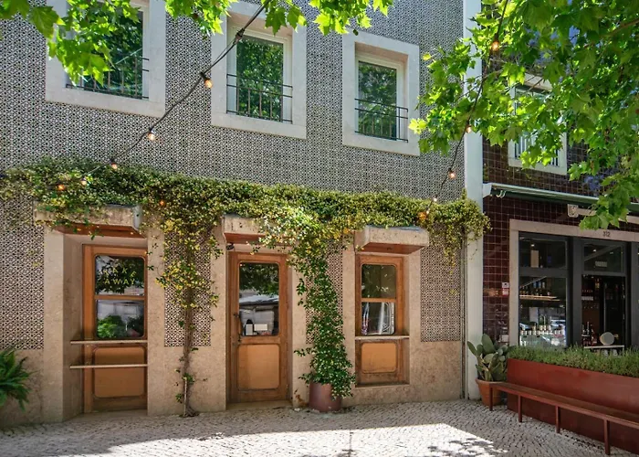 Apartament For 2 Just 250m From Largo Intendente Lizbona