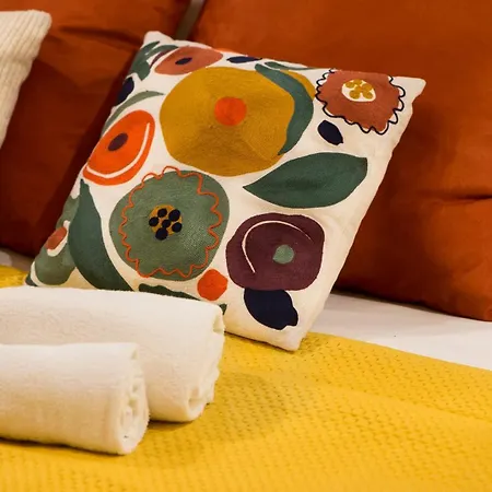 For 2 Just 250m From Largo Intendente