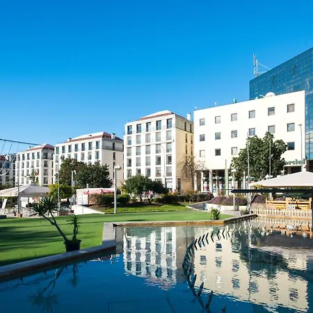 For 2 Just 250m From Largo Intendente Апартаменти